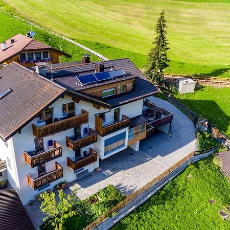 Villa Hilde San Cassiano  Ngoại thất bức ảnh